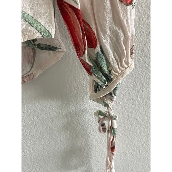 ASTR the label Revolve off the shoulder floral top - Picture 5 of 7